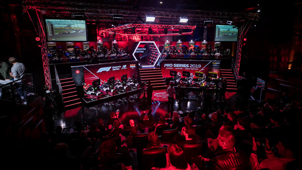 FDA s Tonizza continues to lead the 2019 F1 New Balance Esports